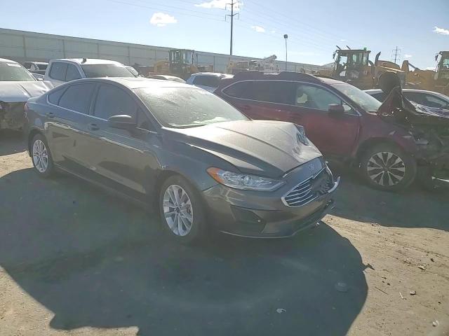 2020 Ford Fusion - Image 11