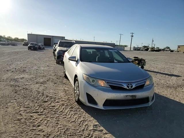 2012 Toyota Camry Base VIN: 4T1BF1FKXCU047504 Lot: 77738404