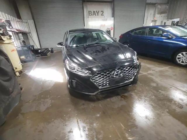 2019 Hyundai Sonata - Image 13
