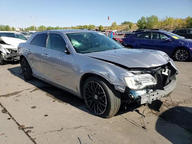 2018 Chrysler 300 Limited VIN: 2C3CCAKG0JH160563 Lot: 74630554