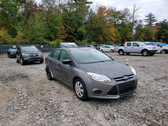 2012 Ford Focus S VIN: 1FAHP3E20CL275886 Lot: 73893274