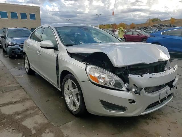 2012 Volvo S60 T5 VIN: YV1622FS9C2132458 Lot: 76715414