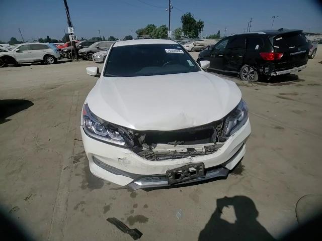 1HGCR2F53HA169910 2017 Honda Accord Sport