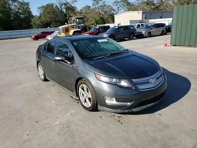 2012 Chevrolet Volt - Image 13