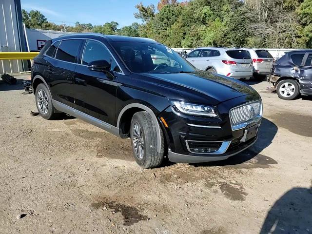 2019 Lincoln Nautilus - Image 15