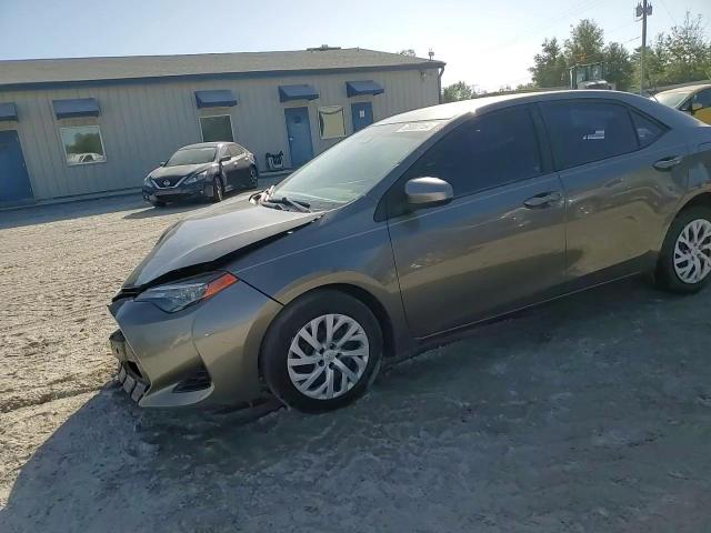 2017 Toyota Corolla L VIN: 2T1BURHE3HC904055 Lot: 76802194