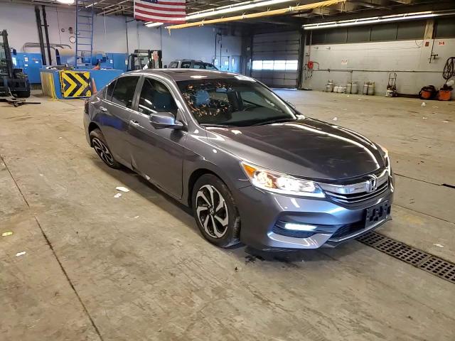 2017 Honda Accord - Image 11
