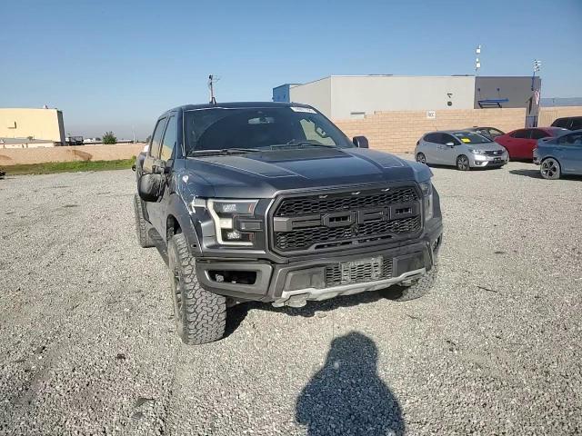 2019 Ford F-150 - Image 11