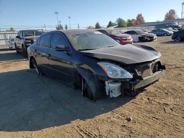 2011 Nissan Altima - Image 11