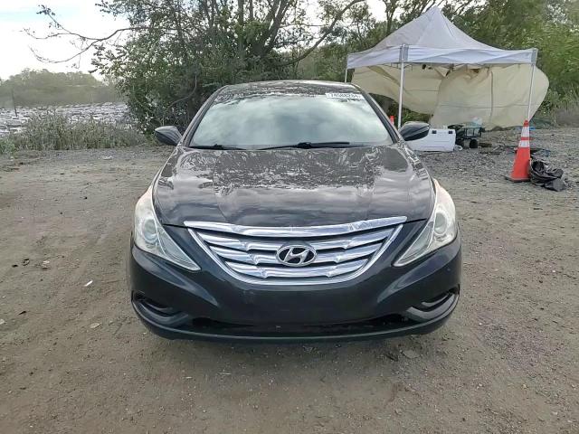 2012 Hyundai Sonata - Image 10
