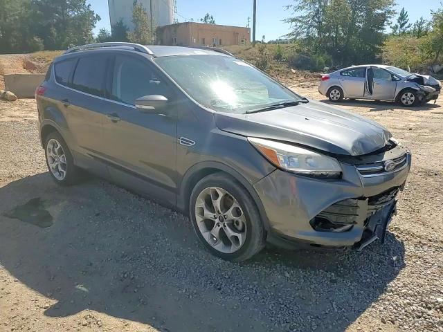 1FMCU0J90GUB65995 2016 Ford Escape Titanium