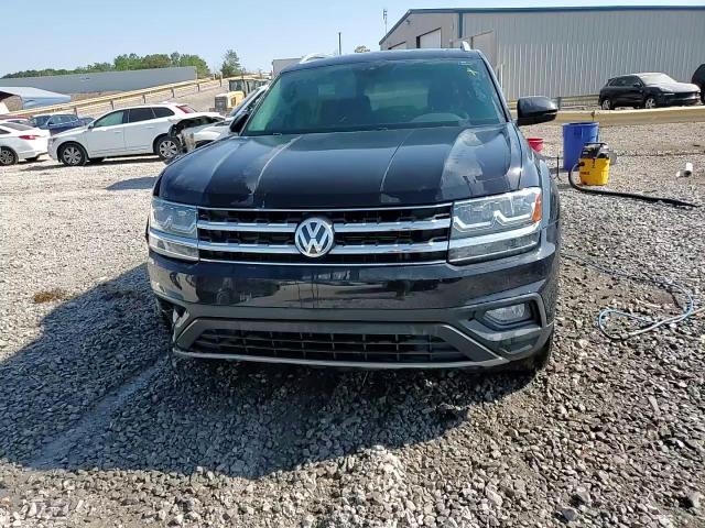 1V2WR2CA5KC565439 2019 Volkswagen Atlas Se