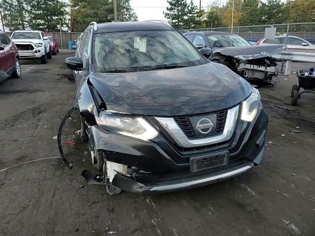 2017 Nissan Rogue - Image 13
