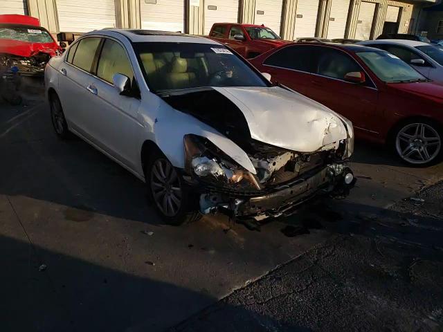 2012 Honda Accord - Image 10