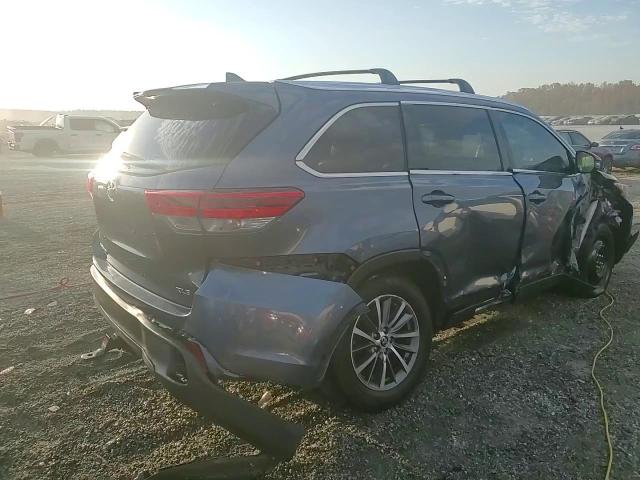 2019 Toyota Highlander Se VIN: 5TDKZRFH3KS322759 Lot: 77792304