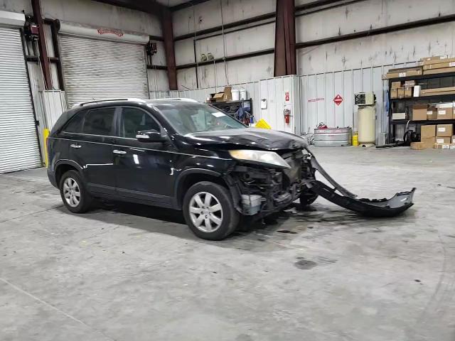 2011 Kia Sorento - Image 11
