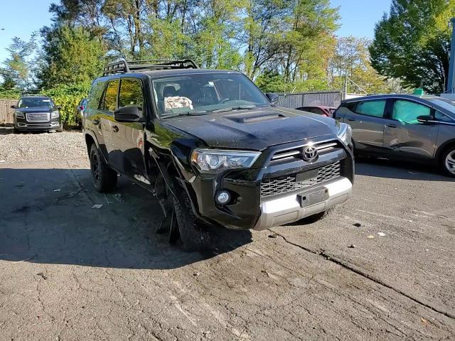 2020 Toyota 4Runner Sr5/Sr5 Premium VIN: JTEBU5JRXL5775545 Lot: 74014664