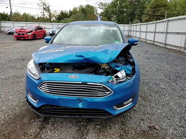 1FADP3J28GL232147 2016 Ford Focus Titanium