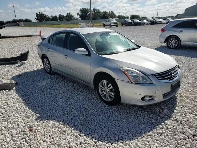 2012 Nissan Altima - Image 11