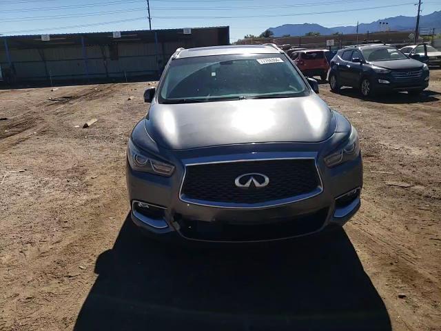 2016 Infiniti QX60 - Image 12