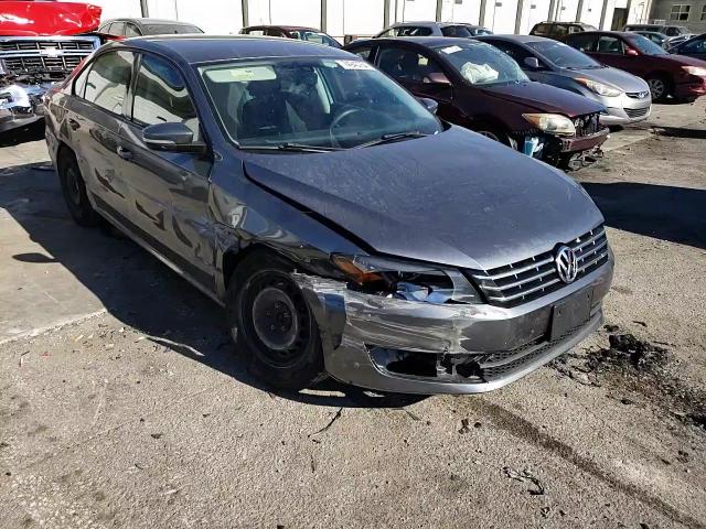2014 Volkswagen Passat - Image 11