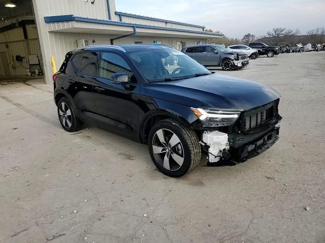 2021 Volvo Xc40 T5 Momentum VIN: YV4162UK5M2569105 Lot: 77892174