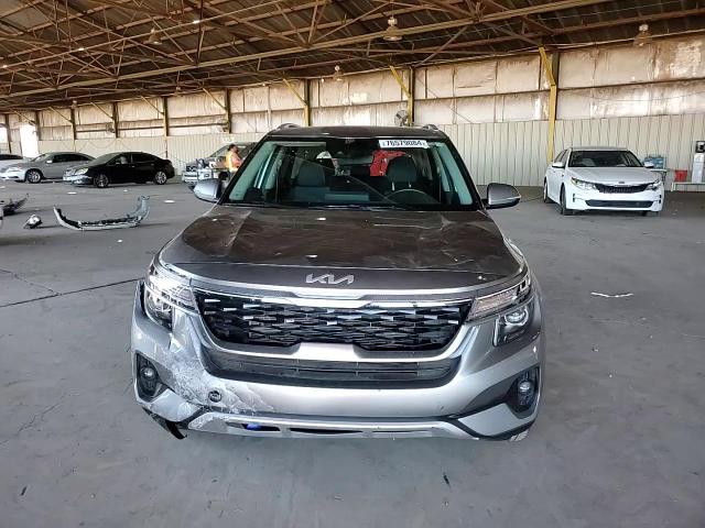 2023 Kia Seltos - Image 11