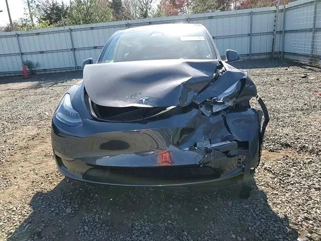 2024 Tesla Model Y VIN: 7SAYGDEF3RF021722 Lot: 78299424