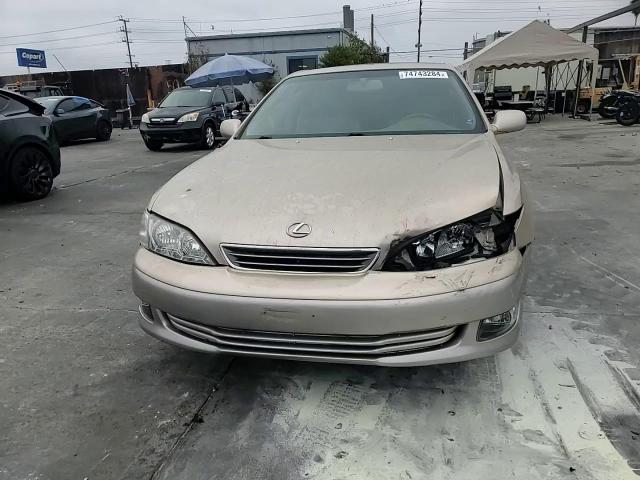 2000 Lexus Es 300 VIN: JT8BF28G0Y5085598 Lot: 74743284