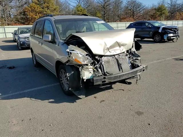 2010 Toyota Sienna Xle VIN: 5TDYK4CC2AS302978 Lot: 76489914