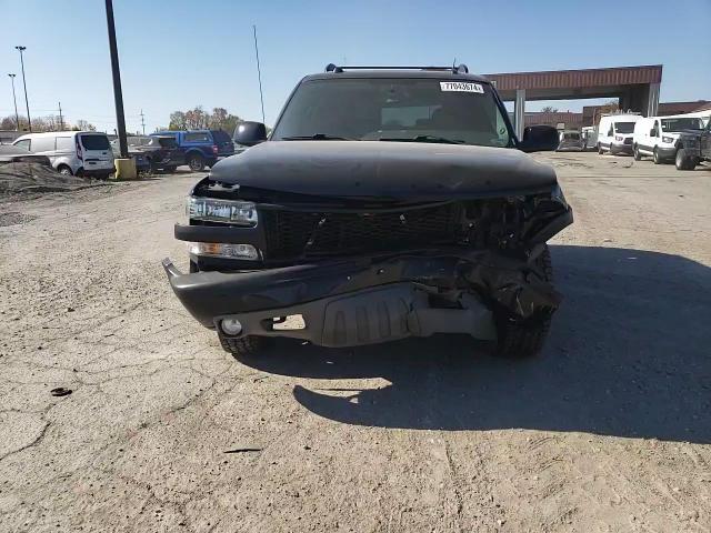 2005 Chevrolet Tahoe - Image 12