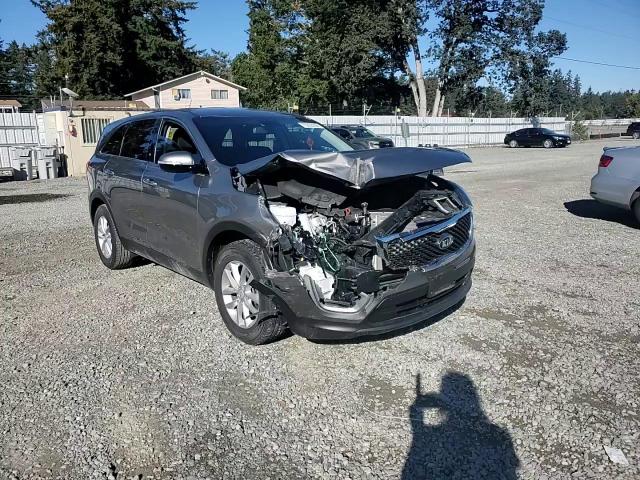 5XYPG4A3XJG418491 2018 Kia Sorento Lx