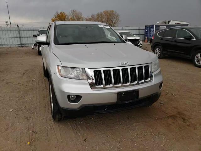 2011 Jeep Grand Cherokee Laredo VIN: 1J4RR4GG1BC735668 Lot: 77187744