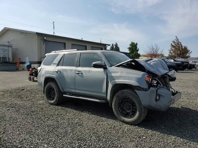 2017 Toyota 4Runner Sr5/Sr5 Premium VIN: JTEBU5JR5H5456819 Lot: 75344584