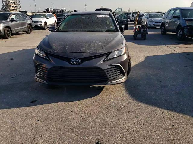 2023 Toyota Camry - Image 11