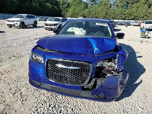 2018 Chrysler 300 Touring VIN: 2C3CCAAG9JH331831 Lot: 75573624