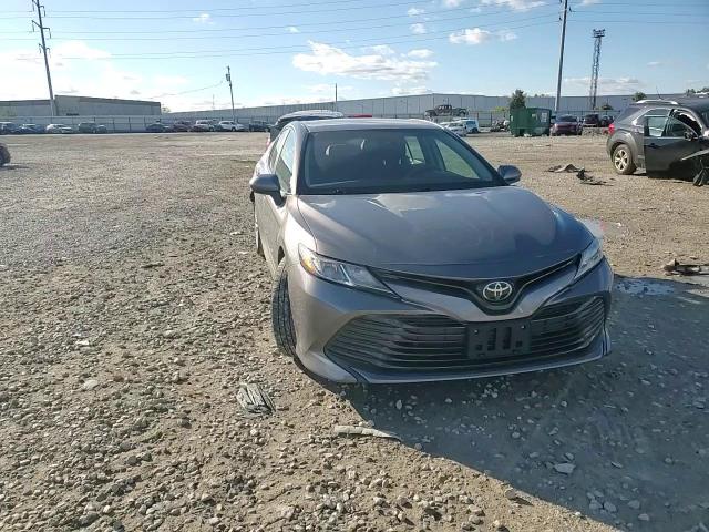 2018 Toyota Camry L VIN: 4T1B11HK8JU521734 Lot: 76283714