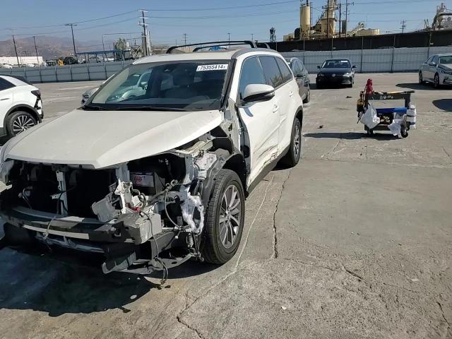 2019 Toyota Highlander Se VIN: 5TDKZRFH0KS310066 Lot: 75355414