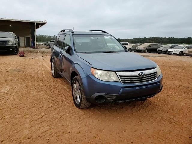 2010 Subaru Forester - Image 11