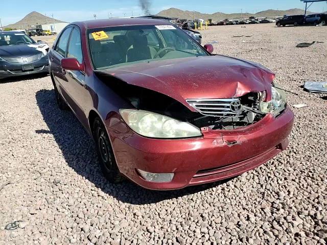 2005 Toyota Camry Le VIN: 4T1BE32K15U033157 Lot: 77847864