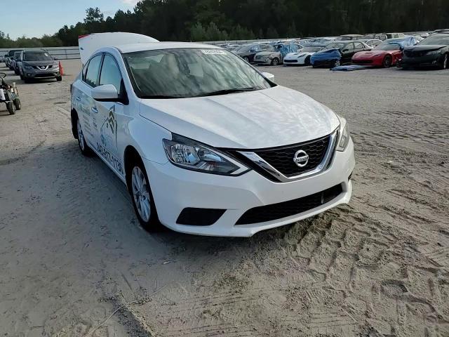 2018 Nissan Sentra - Image 10