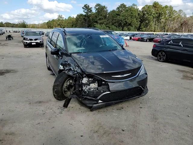 2019 Chrysler Pacifica Touring L VIN: 2C4RC1BG9KR685493 Lot: 76507024