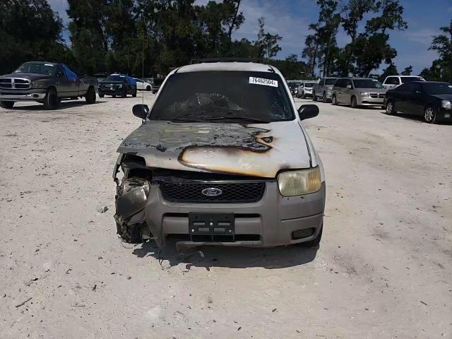 2002 Ford Escape - Image 12