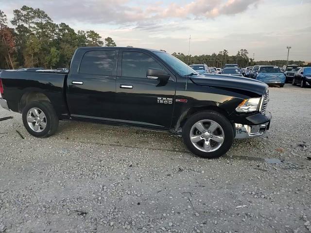 2015 RAM 1500 - Image 13