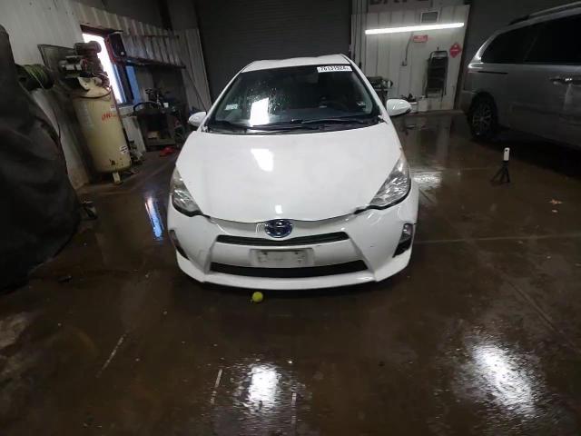 2012 Toyota Prius C VIN: JTDKDTB36C1527626 Lot: 76131924