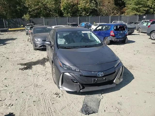 2018 Toyota Prius - Image 11