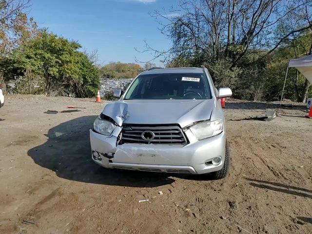 2010 Toyota Highlander - Image 11