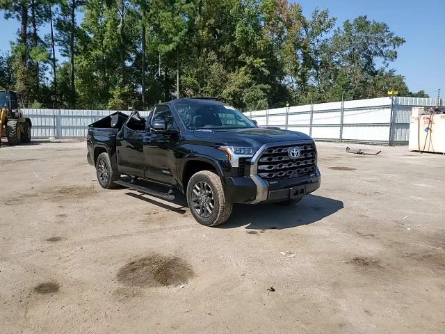 2023 Toyota Tundra - Image 13