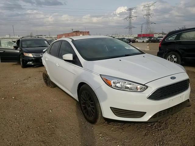 2018 Ford Focus - Image 10