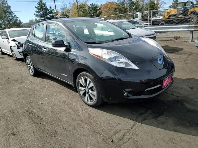 2016 Nissan Leaf - Image 10